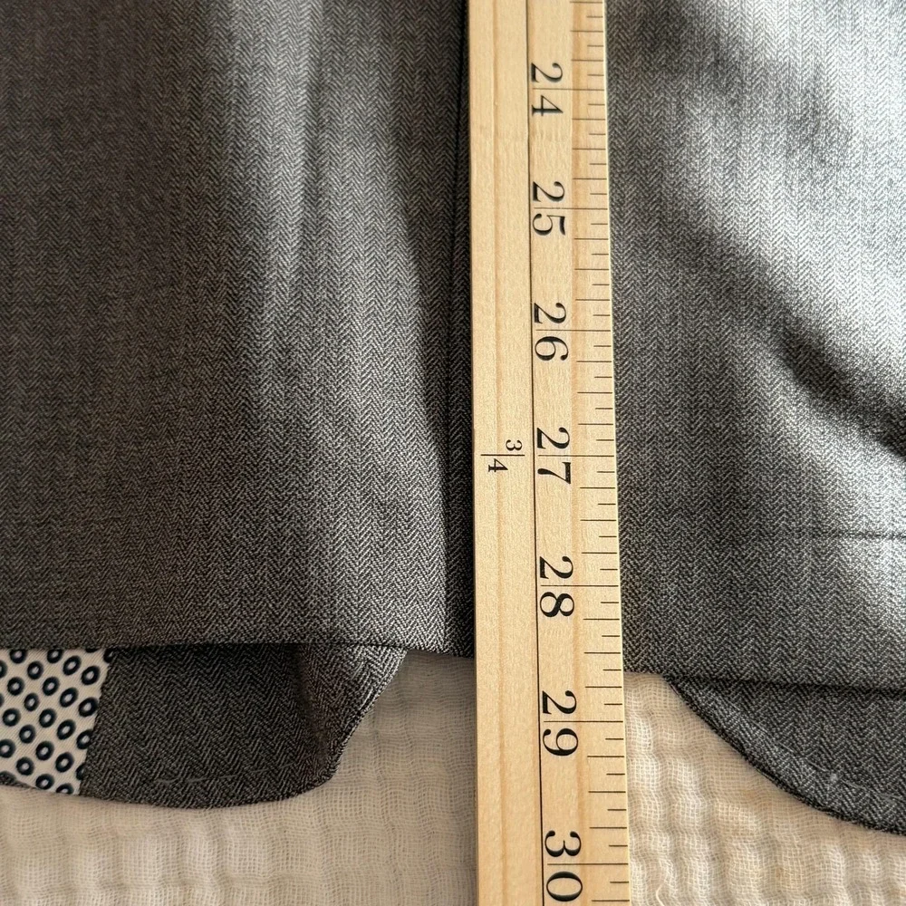 Hugo Boss Sport Coat Mens 44R Gray Herringbone Wool Raye2 Patch Pocket Blazer